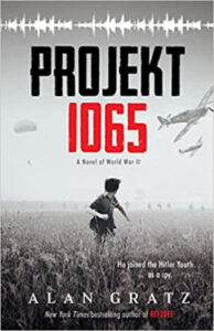 Projekt 1065: A Novel of World War II (Alan Gratz) Paperback – by Alan Gratz